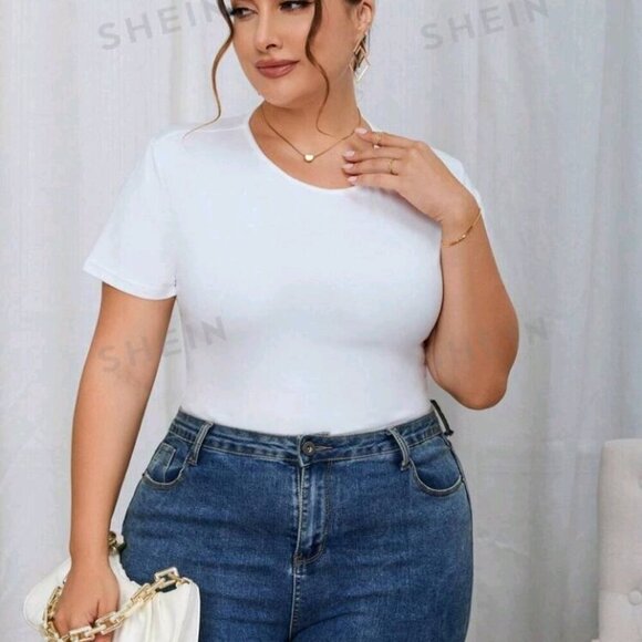 SHEIN Essnce Plus Solid Slim Fit Tee Bodysuit - Picture 3 of 7